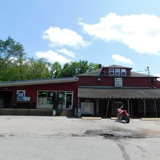 Rhode Island's Only True General Store Is A Beloved Local Treasure