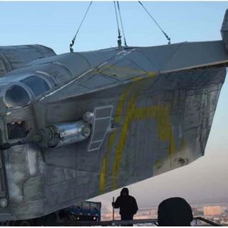 Mandalorian Razor Crest Video Shows Life-Sized Replica Destroyed by Windstorm