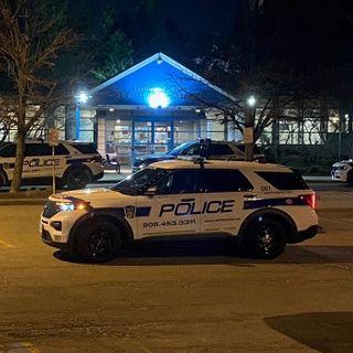 Police investigating after 3 males fall from 7th floor window of Mississauga condo tower