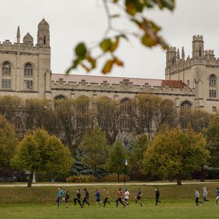 Stay-at-home order issued at University of Chicago as COVID-19 spikes; school eyes link to fraternity parties, cancels in-person classes