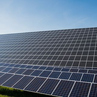 Solar plant begins operating for Pulaski County; another in works for England