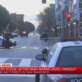 San Francisco barricaded man ‘peacefully surrenders’