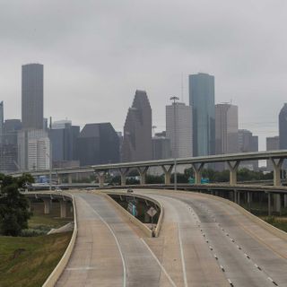 Without fanfare, Houston unveils Climate Action Plan, shooting for carbon neutrality by 2050