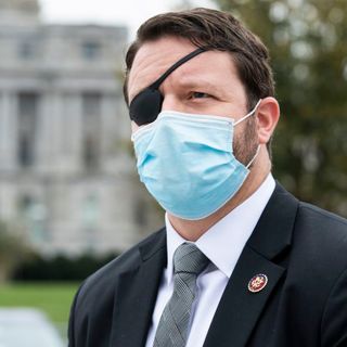 Rep. Dan Crenshaw says he'll be blind for a month after eye surgery