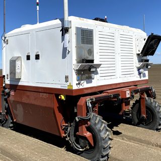 Isilon founder lifts the hood on farming startup Carbon Robotics and its weed zapping machine