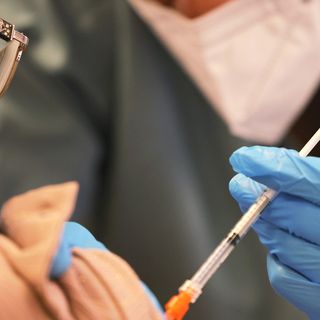 Some fully vaccinated Arkansans are still getting COVID-19