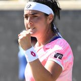 Lowcountry native Navarro, top seed Jabeur win at MUSC Health Women’s Open