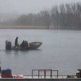 New method aims to herd, capture invasive carp in Mississippi