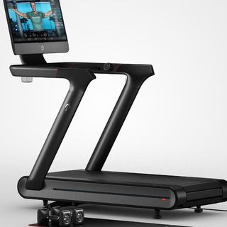 Peloton Tread+ owners told to stop using the treadmill in 'urgent warning' | CNN Business