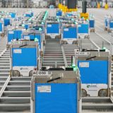 A Huge New Kroger Warehouse Is Staffed by 1,000 Grocery-Picking Robots