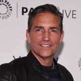 'Passion of the Christ' Star Jim Caviezel Pushes False QAnon Conspiracy at Right-Wing Conference (Video)