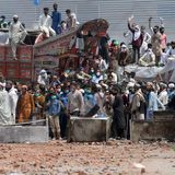 Hard-line Islamists take 6 Pakistani security personnel hostage amid deadly clashes