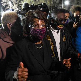 Waters calls for protesters to 'get more confrontational' if no guilty verdict is reached in Derek Chauvin trial | CNN Politics