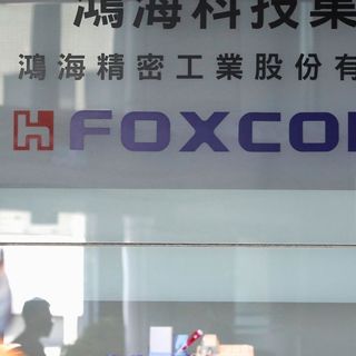 Foxconn mostly abandons $10 billion Wisconsin project touted by Trump