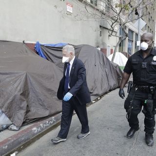 L.A. ordered by judge to provide shelter for entire homeless population on Skid Row by fall