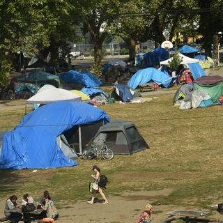 B.C. government rolls out massive effort to move homeless from camps in Vancouver and Victoria