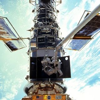 Space Telescope Director Says Best Is Yet to Come for Hubble