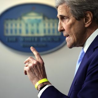 GOP tears into Kerry amid Iran controversy