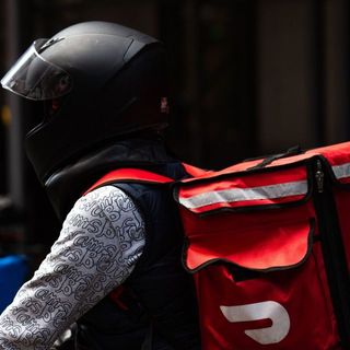 DoorDash will require all employees to deliver goods or perform other gigs, and some of them aren't happy