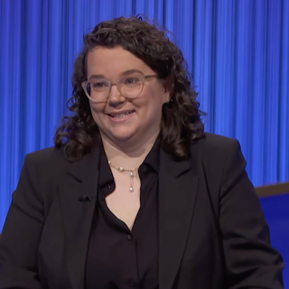 Emma Saltzberg didn't expect to win on 'Jeopardy!' — but criticism of her Israel activism came as no surprise - Jewish Telegraphic Agency