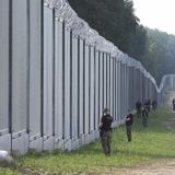 Poland completes 186-kilometre border wall with Belarus