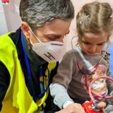 At Polish clinic for Ukraine refugees, Hadassah's doctors dispense medicine and expertise