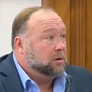 ‘Worst witness of all time’: Legal experts can’t stop laughing at Alex Jones