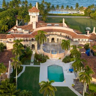 FBI Unit Leading Mar-a-Lago Probe Earlier Ran Discredited Trump-Russia Investigation