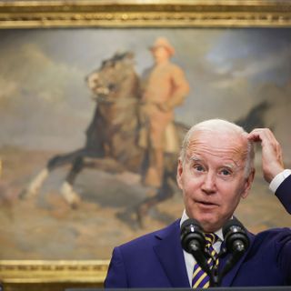 Conservative Legal Group Sues To Block Biden’s Student Loan Forgiveness - Washington Free Beacon