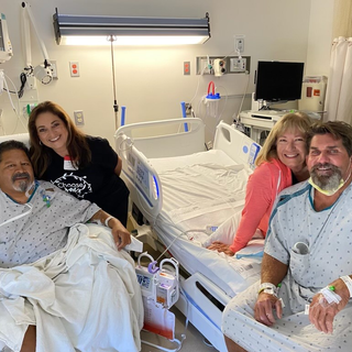 Best friends donate kidneys to couple in need of transplants