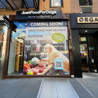 New Restaurant In Lenox Hill Only Serves Dog Food