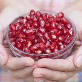 4 Ways Pomegranate Extends Women's Lives