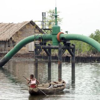 Al menos 18 muertos por explosión en una refinería ilegal de Nigeria