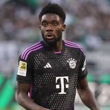 Transfer-News des FC Bayern: Berater von Alphonso Davies heizt Gerüchte um Real-Wechsel an