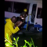 VIDEO: First responders recscue people trapped by flooding on Old Parham Road - Antigua Breaking News