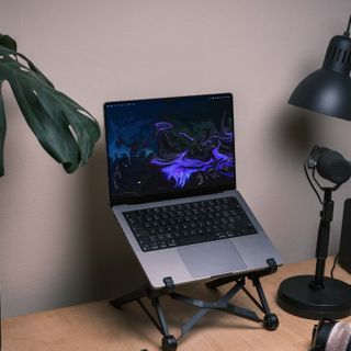 8 Best Sleeves for 14-Inch MacBook Pro to Buy [2023]