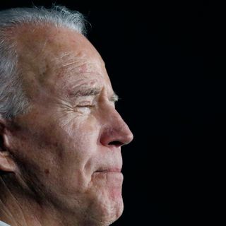 Joe Biden appears to fall asleep in Hillary Clinton town hall