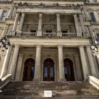 VIDEO: Protesters Removed From Michigan House Gallery