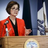 Researchers Warned Iowa Governor Not to Relax Virus Limits