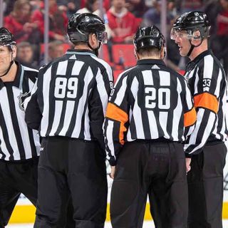 NHL referees continue to prove they are the softest with awful penalty call