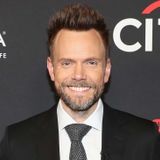 Joel McHale Surprised Over Backlash to 'Tiger King' Special Question