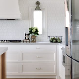 How to Choose the Perfect Kitchen Backsplash