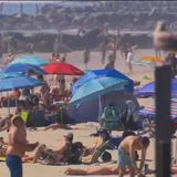 Gov. Newsom orders all OC beaches closed to prevent additional crowds violating physical distancing guidelines amid coronavirus emergency