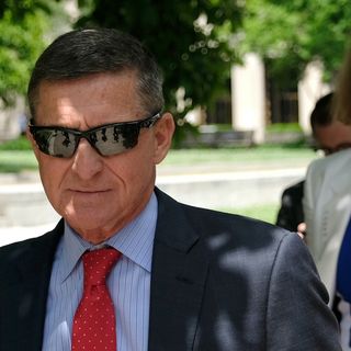 FBI Tactics in Michael Flynn Case Are Common: Lawyers | Law & Crime