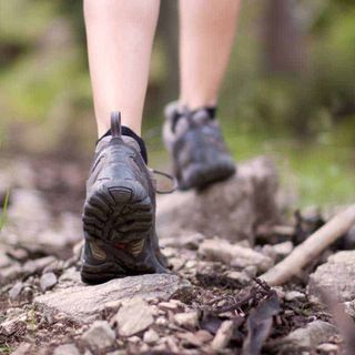 10 Best Hiking Shoes for Camino de Santiago in 2023