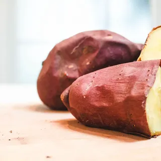 How to Perfectly Bake A Korean Sweet Potato - Carving A Journey