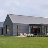 A Modern Farmhouse By The Sea In New Zealand