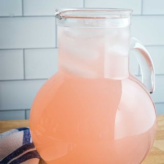 Easy Pink Lemonade - Cook Fast, Eat Well