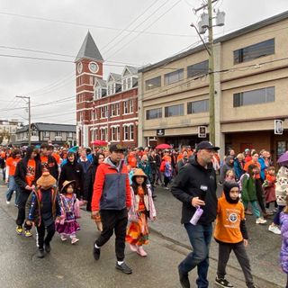 VIDEO: Hundreds join Every Child Matters march through downtown Duncan