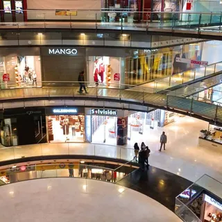 How Digital Signage is Used in Retail